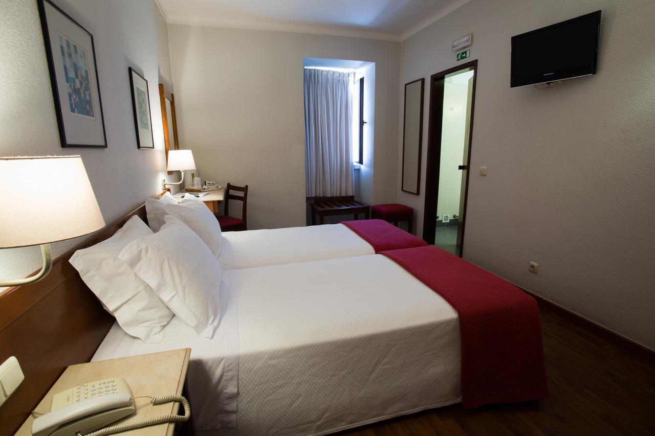 Hotel Solaris Setúbal Szoba fotó